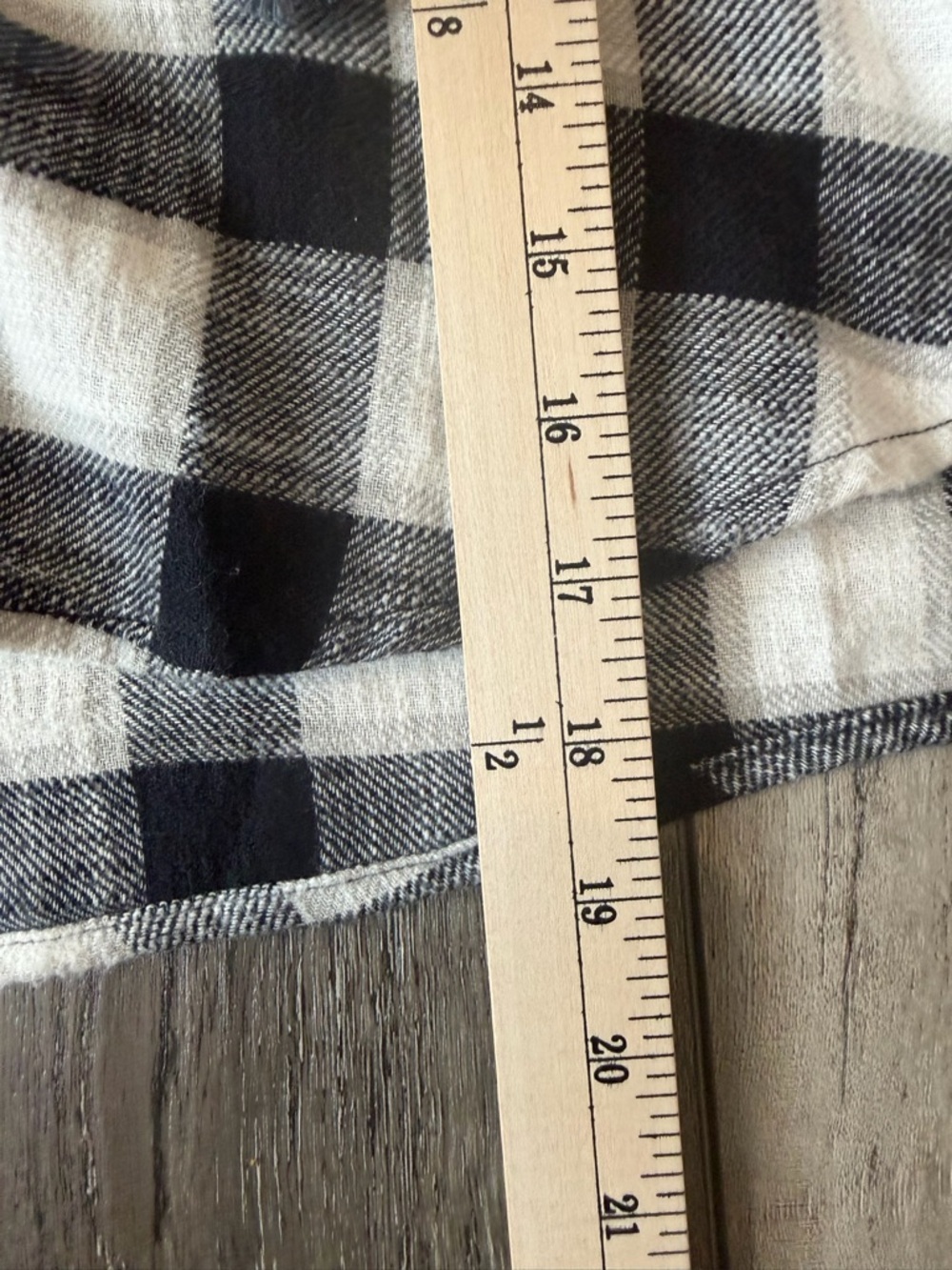 American Eagle Navy & Cream Plaid Hooded Grunge Cropped Shacket - Picture 10 of 10